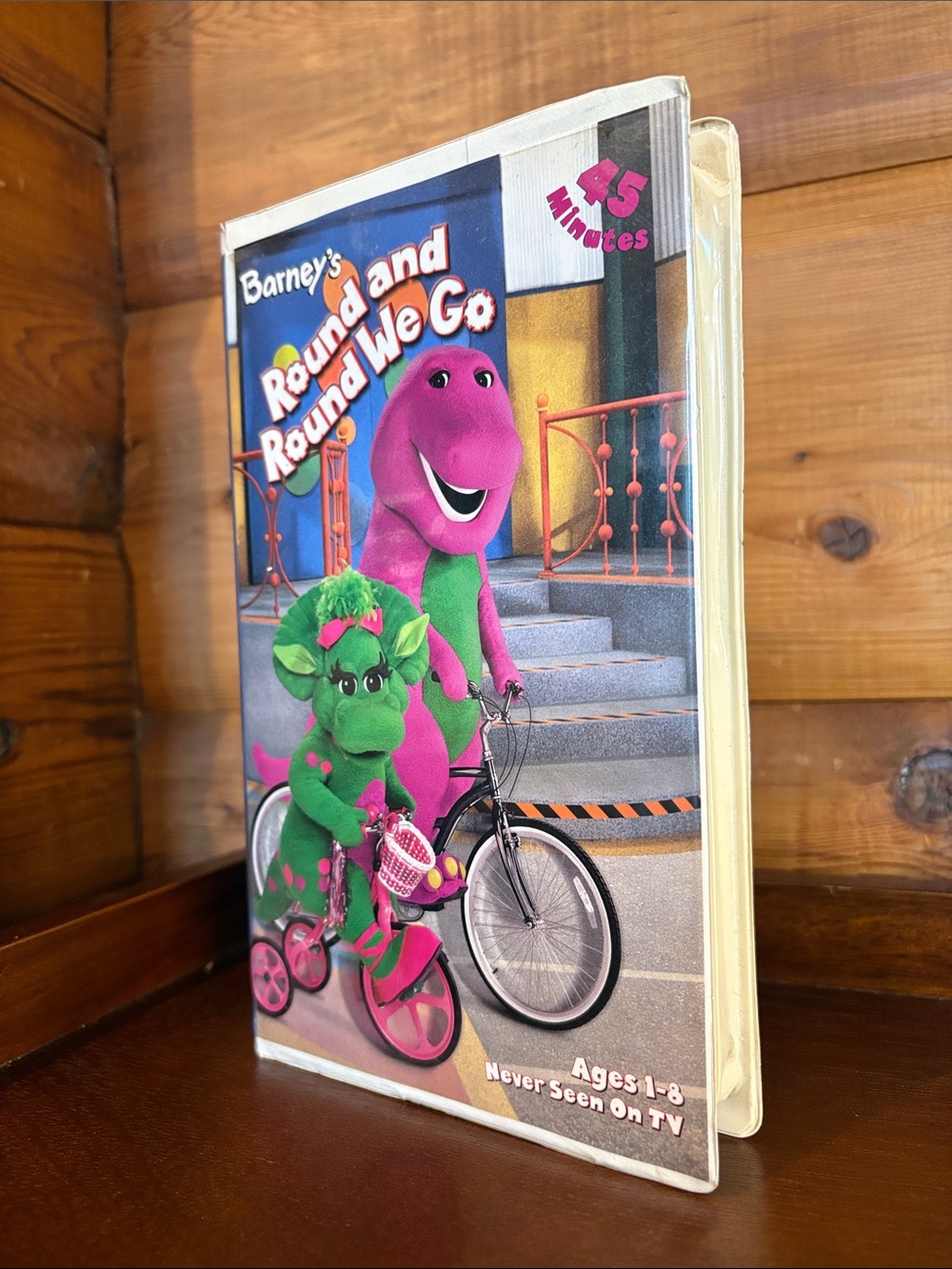 2002 “Barney's Round and Round We Go”, HIT Entertainment
